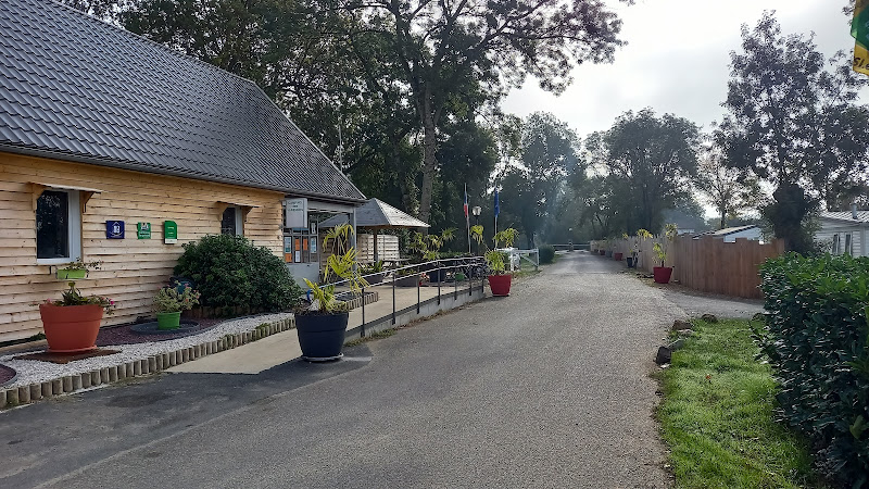 Camping du Lac des Varennes à Marçon