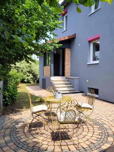 Le Jardin de l'Impasse à Courcelles Les Montbeliard