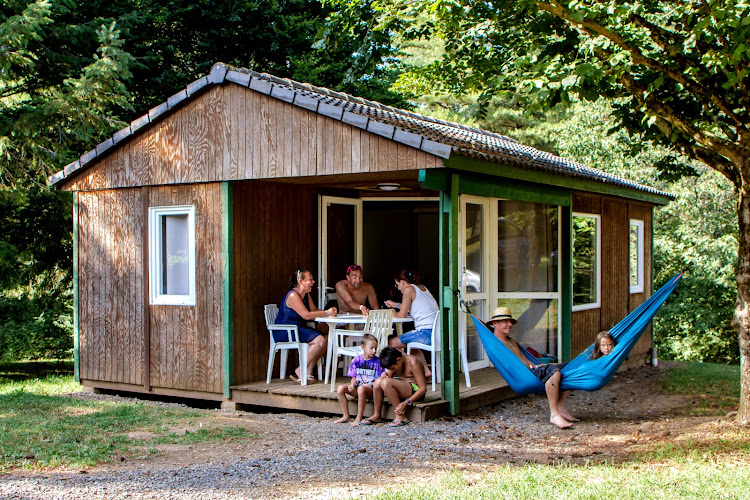 Camping-Base de Loisirs La Forêt Tarn à Saint-Pierre-de-Trivisy