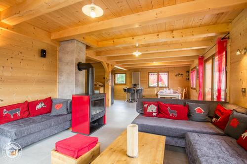 Chalet Cyclamen