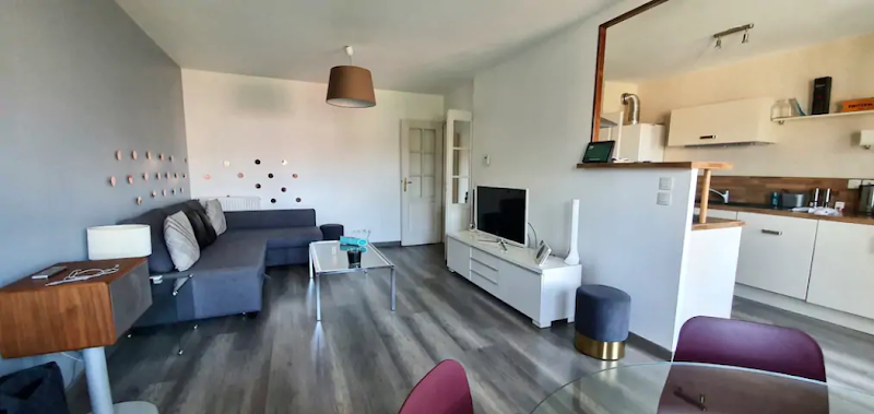 Tichnich Apartment à Annemasse
