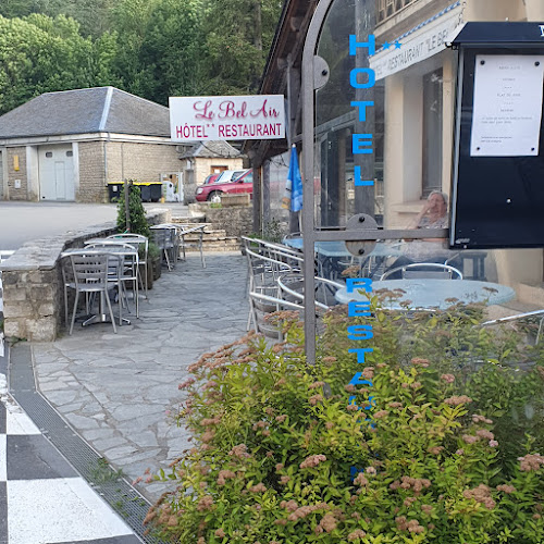 Hôtel Restaurant Bel Air à Lanuéjols