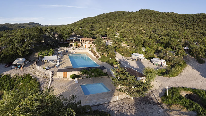 Camping naturiste familial Val Drôme Soleil à Mirabel-et-Blacons