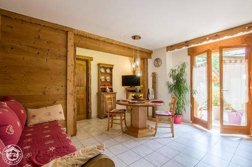 Ferme des Marie - Le Rhodo à VAL DE CHAISE