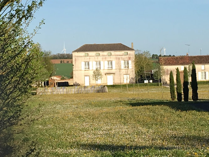 La Roseraie à Courcôme
