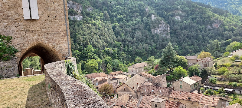 La Roque-Sainte-Marguerite à La Roque-Sainte-Marguerite