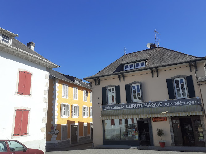 hôtel Piellenia à Tardets-Sorholus