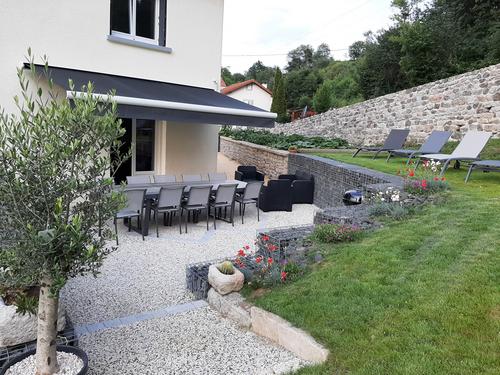 Gîte de Saint Esteve à Saint-Étienne-Lardeyrol