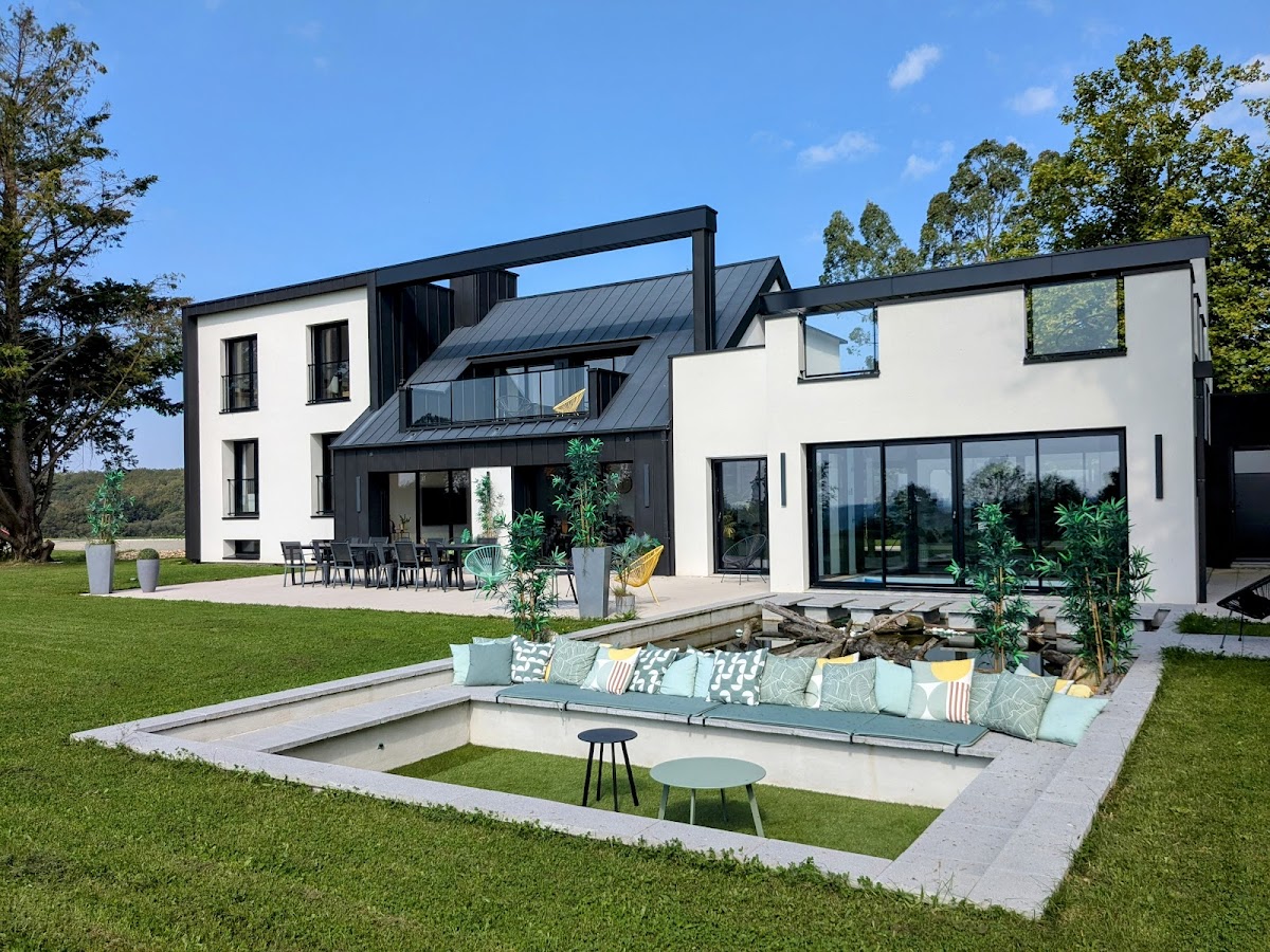 Villa Short Cravate à Laillé
