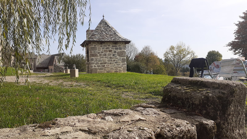 Gite La Belle Ecole à Entraygues-sur-Truyère