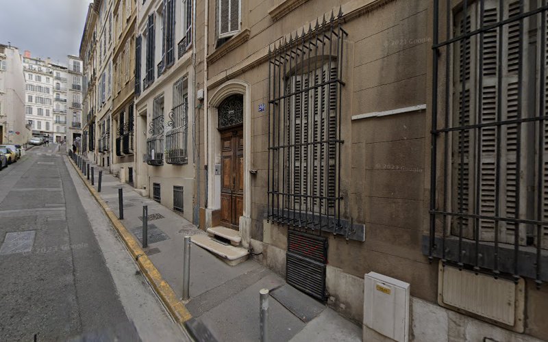 Une Bulle Dans La Ville à Marseille