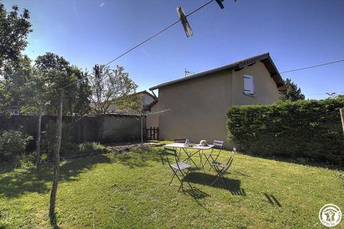 Gîte du Colza à CHAZEY-SUR-AIN