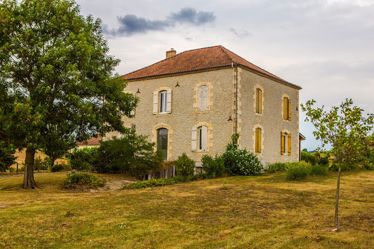 Chambres d hôtes et gîte Domaine Les Courteaux à Beaugas