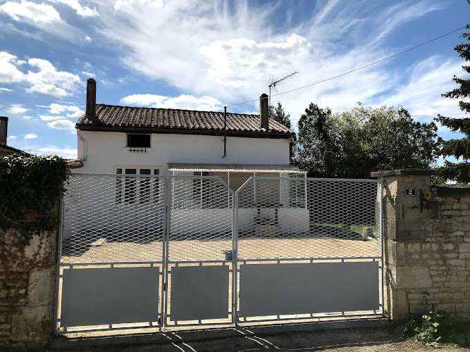 La Petit Maison a Loubile