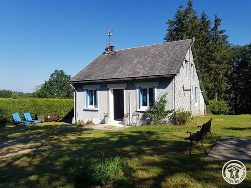 19g4177 à Perols Sur Vezere