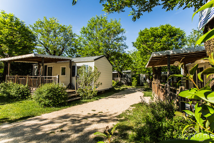 Camping La Digue à Chauzon