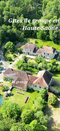 Les Gîtes de Cherlieu à Montigny-lès-Cherlieu