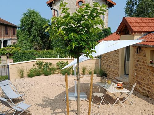 la Petite Maison à BUFFIERES