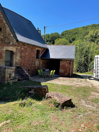 Maison en location avec jaccuzi à Collonges-la-Rouge