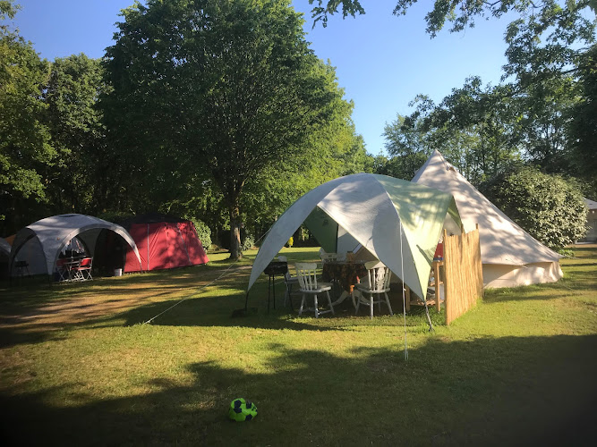 Camping Le Drennec au lac du Drennec à Commana