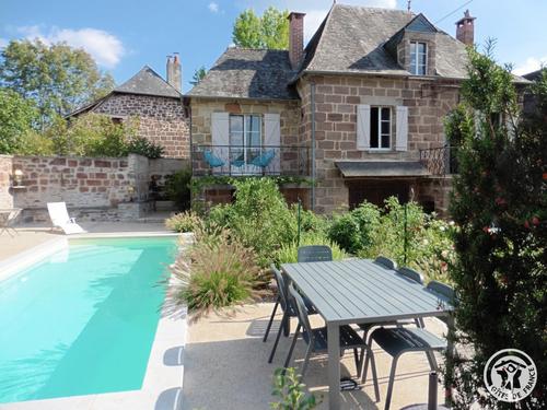 Gîte La Chapelle avec Piscine à Saint Solve