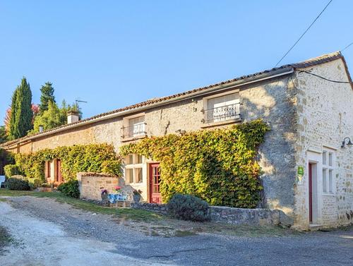 Le Logis d'Ugo à CHAMPNIERS