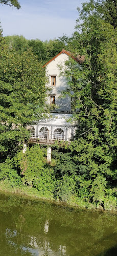 Chez Yvonne à Chtillon