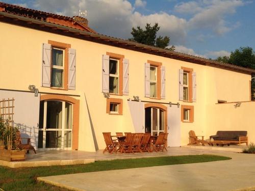 Gîte et chambres d hôtes Coquelicorne à Lombez