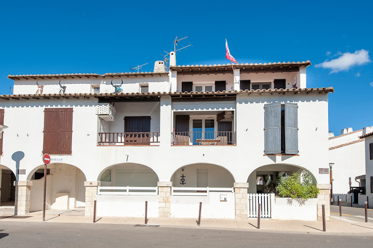 Le Tau à Saintes-Maries-de-la-Mer