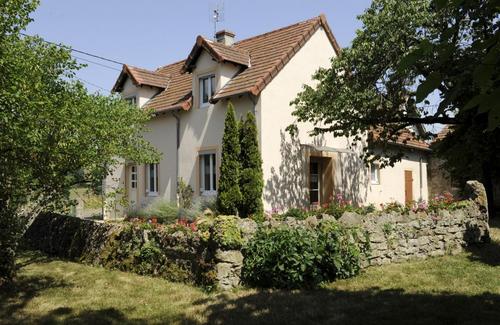 La Roche à Saint Julien De Civry