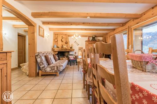 Reine des Prés à Praz-Sur-Arly