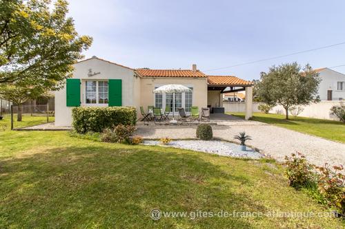 17g64090 à Saint Pierre D'oleron