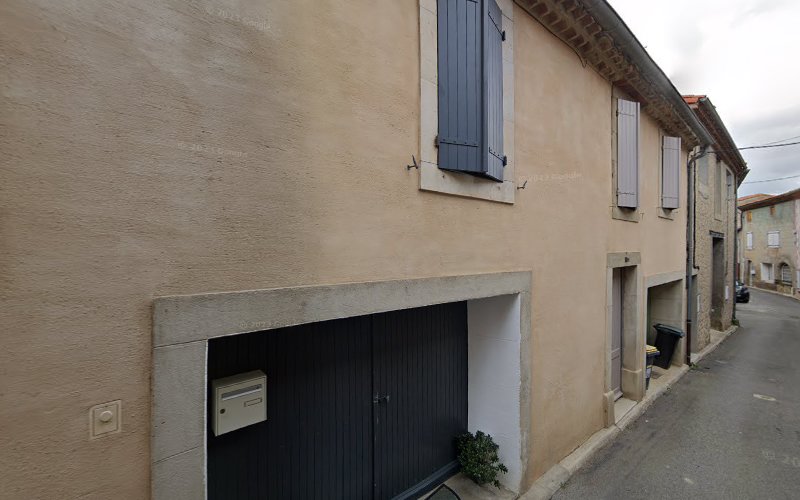 Chambre Amenagee Avec Kitchenette à Couffoulens