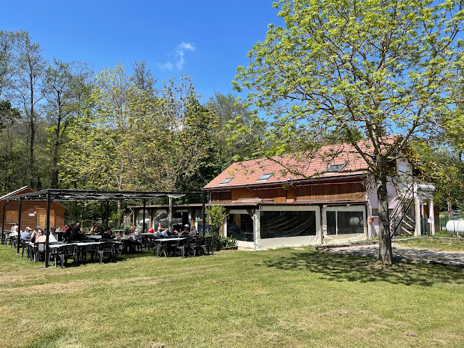 Camping Les Cordeliers à Pierre-Chtel