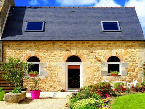 Gîtes de Keronvel : L'écurie / Ar marchosi à Saint-Pol-De-Leon