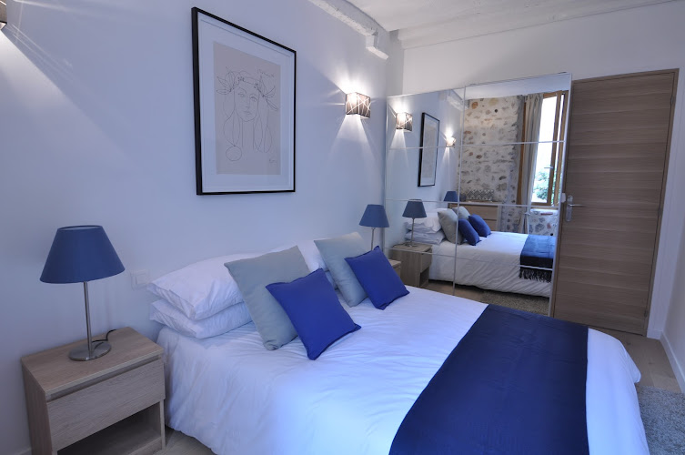 Picasso Apartments à Antibes