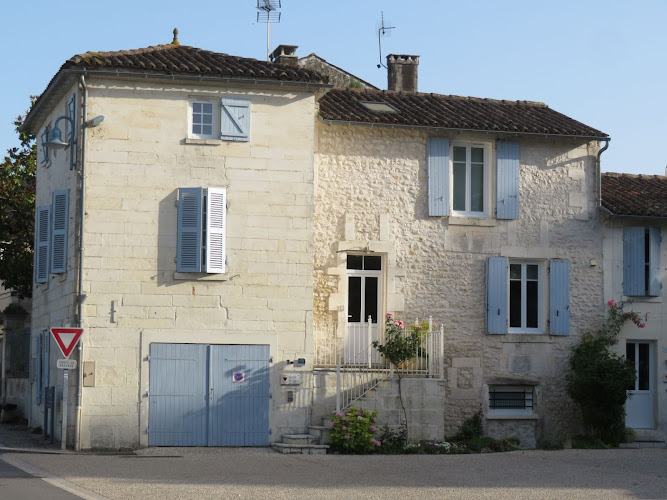 La Maison de Riviere à Bourg-Charente