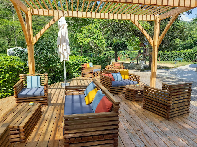 Camping Des Drouilhèdes à Peyremale