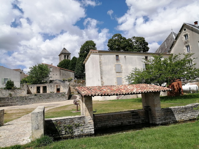 Meublé BIN Benaise à Pamproux