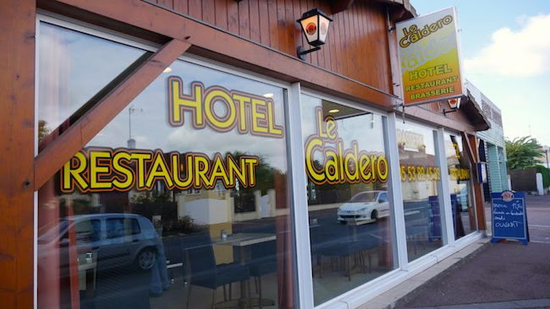 Le Caldéro Hôtel Restaurant à Montpon-Ménestérol