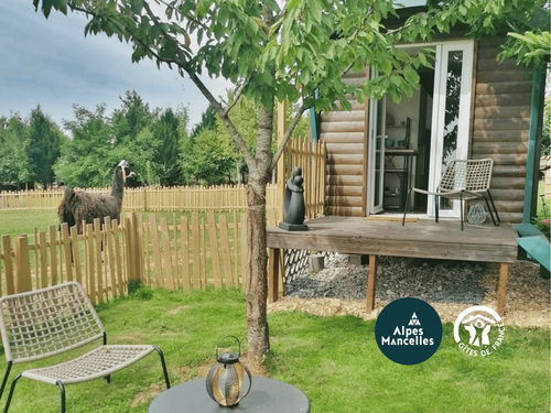 Roulotte Kanavu au coeur des animaux, 4 pers à Champfrémont