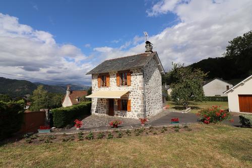 La maison d'Aris à Vic Sur Cere