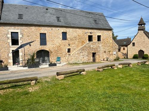 "La Maison du Bonheur" à Roussennac