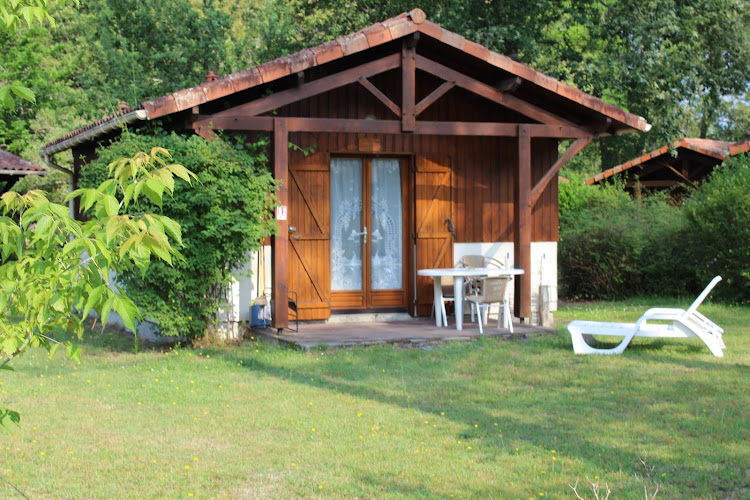 Les Chalets du Gelat à Noaillan