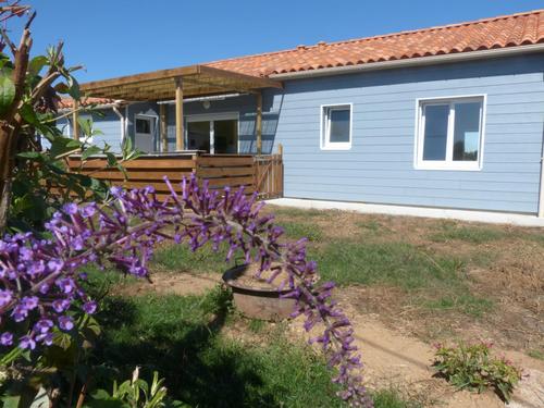Gîte Les Bleuets à Beugnon-Thireuil