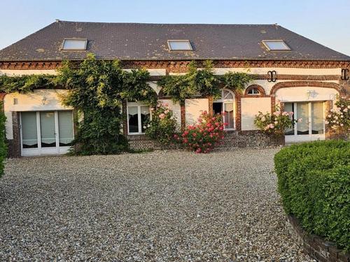 Gîtes de France® - Le Clos de la Roseraie à Ypreville Biville