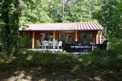Chalet de l'Etang à Courcy-aux-Loges