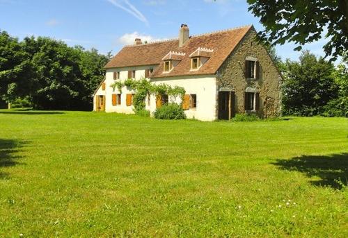 La Maison du Vigneron à Ardenais