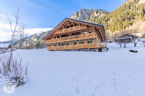 Chalet Au Bon Vieux Temps à Chatel