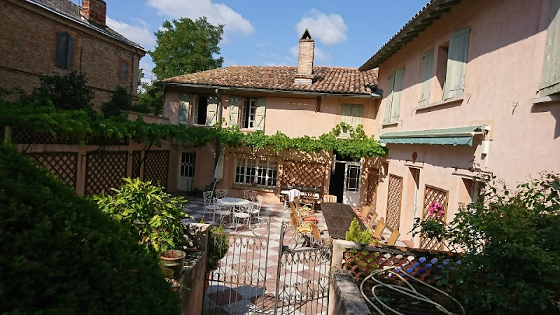 Café Suquet et Gîte à Giroussens